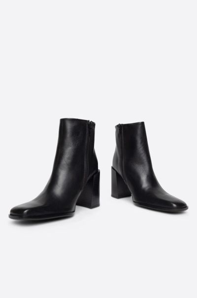 Boots Passage Heeled Black Sole Boot Intentionally Blank Women