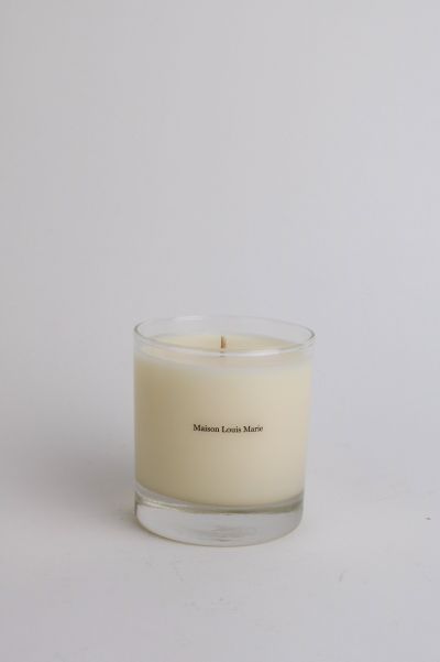 La Themis No. 11 Candle Women Candles Intentionally Blank