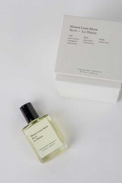 Intentionally Blank Women La Themis No. 11 Perfume Oil Scents