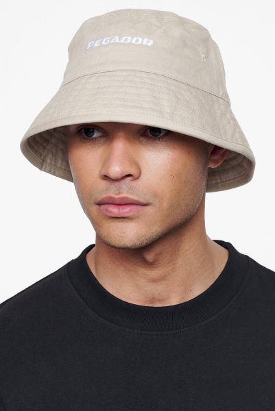 Sand Pegador Caps & Hats Logo Cotton Twill Bucket Hat Sand Men